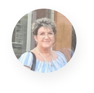 Mácsár Zsuzsanna arckép - székjóga